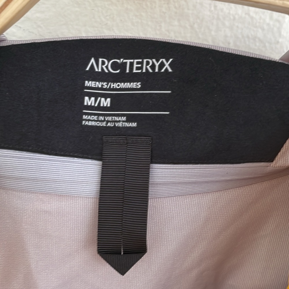 ARC'TERYX Men's Beta LT Gore-Tex Windbreaker Jacket Size M In Ediziza - Picture 5 of 8